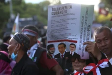 Jelang Hasil Rekapitulasi...