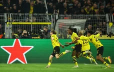 Menang Agregat 5-4,...