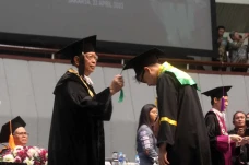 1.077 Mahasiswa Universitas...