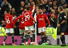 Hasil Man United vs...