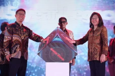 Menparekraf Hadiri Peluncuran...