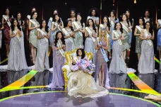 Monica Sembiring Juara...