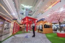 Transformasi Plaza Atrium...