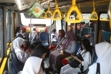 Operasional Bus Sekolah...