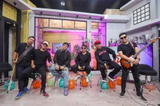 T-Five Remake Lagu You...