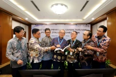 Prospek Bisnis Seiring...