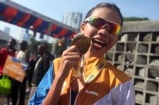 5 Ribu Pelari Ramaikan...