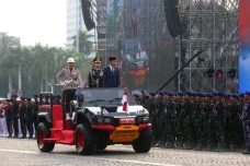 Potret Jokowi Periksa...