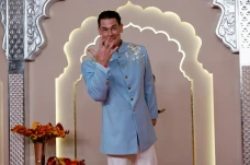 John Cena Hadiri Pernikahan...