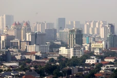 Target investasi 2025...