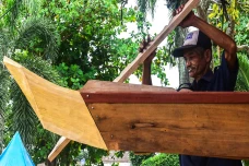 Potret Pembuatan Perahu...