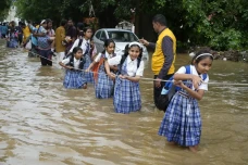 India Dilanda Banjir...