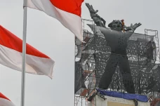 Perawatan Monumen Pembebasan...