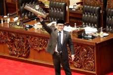 Kenangan Akhir, Anggota...