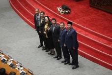 DPR Setujui Herindra...