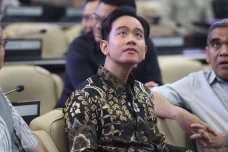 Gibran Geladi Bersih...