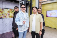 Band SamSonS Rilis Single...