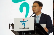 Hana Bank Economic Outlook...