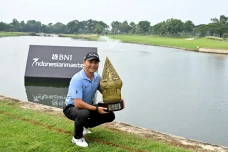 Juarai BNI Indonesian...
