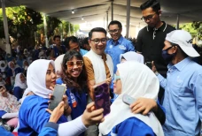 PAN Tegak Lurus Menangkan...
