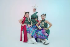 E-Harmonics Rilis Single...