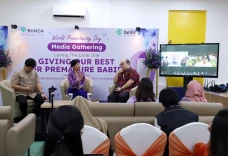 Diskusi Memperingati...