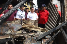 Ketum PMI Tinjau Korban...
