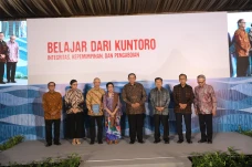 Peluncuran Buku Memoar...