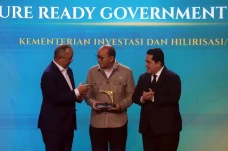 BNI Beri Penghargaan...