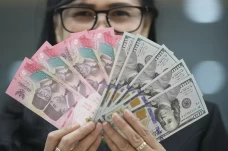 Rupiah Ditutup Menguat...