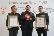 Kurnia Ciptamoda Gemilang...
