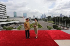 Ketua Parlemen Singapura...