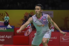 Jonatan Christie Melaju...