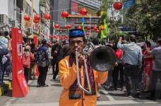 Kemeriahan Perayaan...