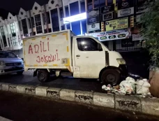 Vandalisme Kekecewaan...