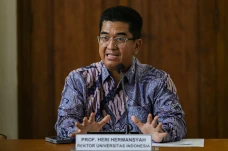 Universitas Indonesia...