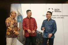 Digital Realty Bersama...