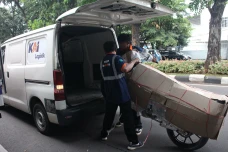 Pengiriman Paket Sepeda...