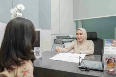 Peringati Hari Kartini,...