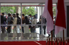 7,28 Juta Orang Indonesia...