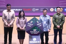 Peluncuran Sahabat-AI,...