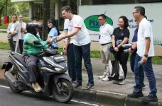 AXA Gelar Edukasi Keselamatan...