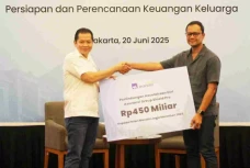 AXA Mandiri Berikan...