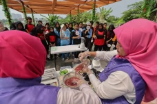 Perkuat Identitas Kampung...