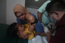 Ratusan Anak Ikuti Sunatan...