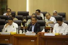 Komisi XII DPR Gelar...