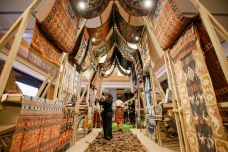 Melihat Kekayaan Budaya...