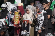 Aksi Solidaritas untuk...