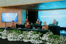 bank bjb Mantapkan Langkah...
