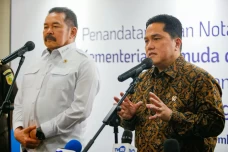 Kemenpora dan Kejagung...